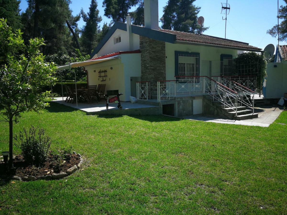 Nirvana House Sani  Exterior photo